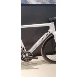 Bici Da Corsa MEGAMO PULSE ELITE 10 Disk In Carbonio Shimano Ultegra 11v -Vendite Santini bici da corsa megamo pulse elite 10 disk in carbonio shimano ultegra 11v 16