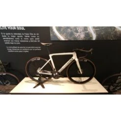 Bici Da Corsa MEGAMO PULSE ELITE 20 Disk In Carbonio Shimano 105 11v -Vendite Santini bici da corsa megamo pulse elite 20 disk in carbonio shimano 105 11v 4