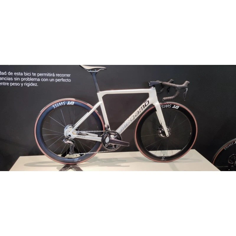 Bici Da Corsa MEGAMO PULSE ELITE AXS 09 Disk In Carbonio SRAM RIVAL AXS 12v Elettronico + Powermeter 14 Bici Da Corsa MEGAMO PULSE ELITE AXS 09 Disk In Carbonio SRAM RIVAL AXS 12v Elettronico + Powermeter - immagine 12