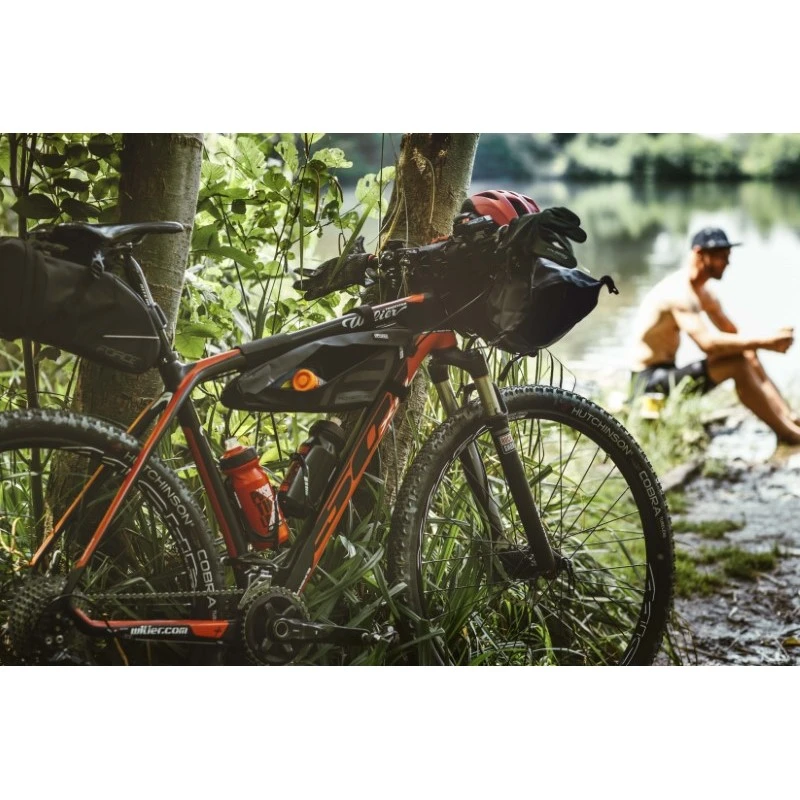 Borsa Orizzontale Al Telaio Bikepacking FORCE ADVENTURE FRAME 1.7 LITRI 4 Borsa Orizzontale Al Telaio Bikepacking FORCE ADVENTURE FRAME 1.7 LITRI - immagine 2